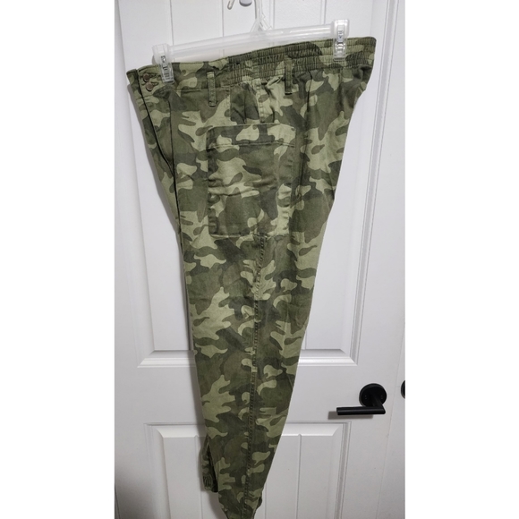 Hollister womens camo ultra high rise skinny joggers XL pants camouflage - Picture 4 of 4